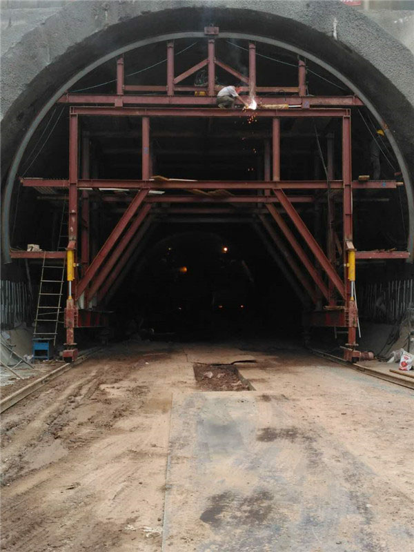 施工安管理：建筑施工衬砌台车安操作规程